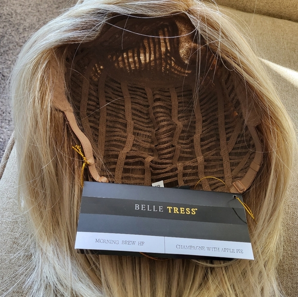 Belletress wig - Picture 6 of 6